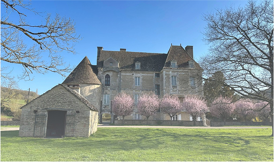 Façade du château de Chamilly